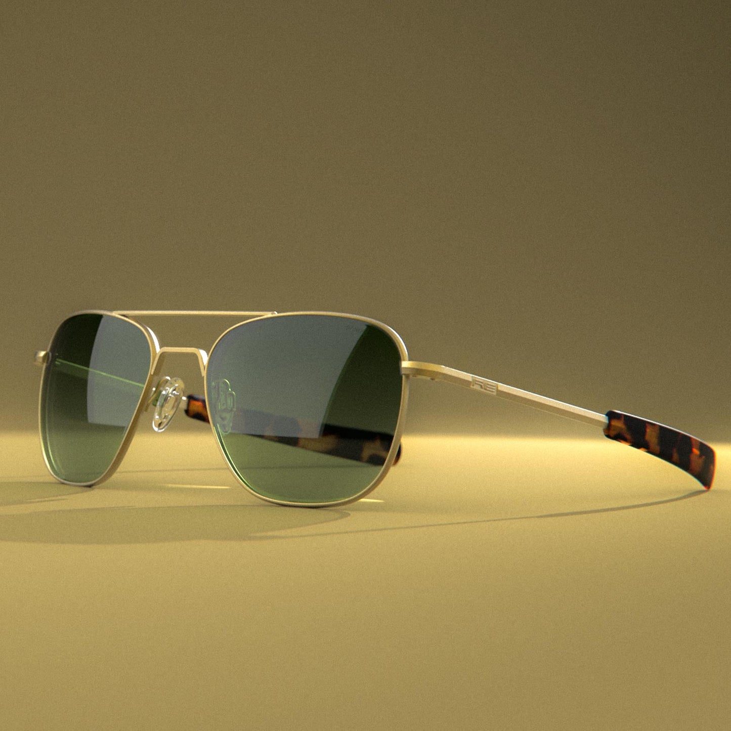 Aviator - 23k Satin Gold & Evergreen
